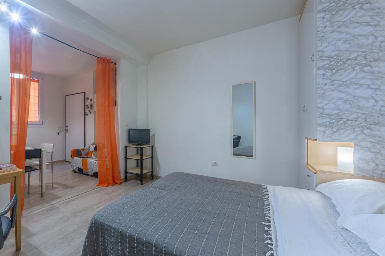 Mandala Central & Comfy Studio Болонья Экстерьер фото